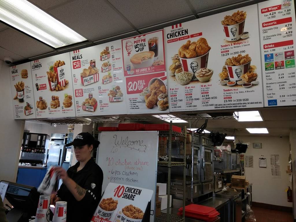 KFC | restaurant | 223 N Mission St, Mt Pleasant, MI 48858, USA | 9897724370 OR +1 989-772-4370