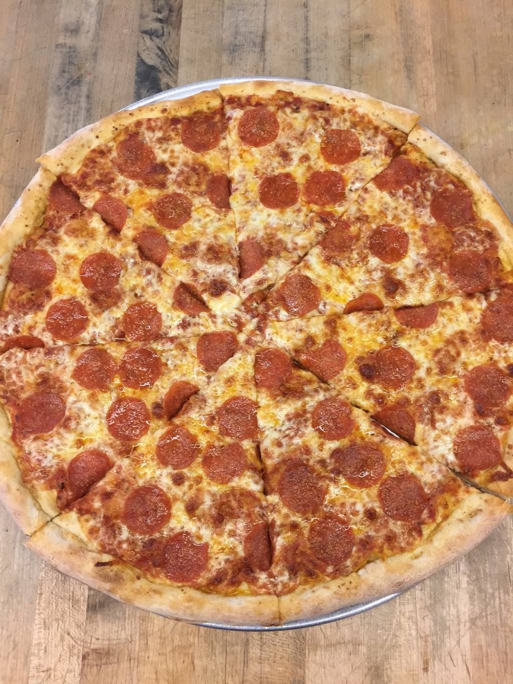 Pizza Ds Victor | restaurant | 160 School St, Victor, NY 14564, USA | 5854338050 OR +1 585-433-8050