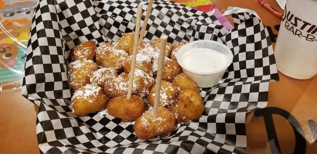 Dustins Bar-B Q | restaurant | 4908 S Clyde Morris Blvd, Port Orange, FL 32129, USA | 3863229177 OR +1 386-322-9177