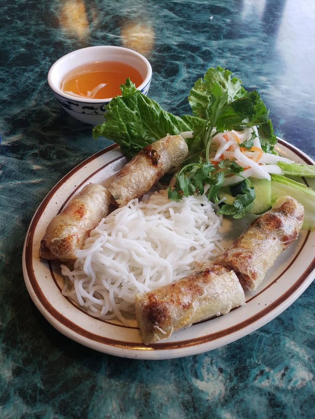 Pho Peoria | restaurant | 1695 Peoria St, Aurora, CO 80010, USA | 3033606688 OR +1 303-360-6688