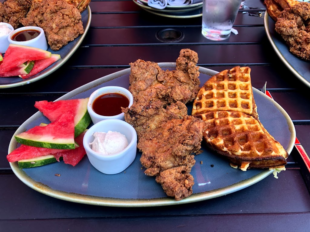 Buttermilk & Bourbon | restaurant | 160 Commonwealth Avenue, Boston, MA 02116, USA | 6172661122 OR +1 617-266-1122