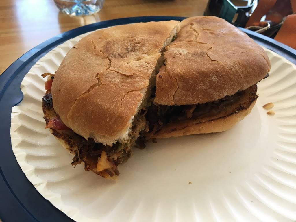 PIRCOS MEXICAN FOOD | restaurant | 10740 Pebble Hills Blvd, El Paso, TX 79935, USA | 9155944021 OR +1 915-594-4021