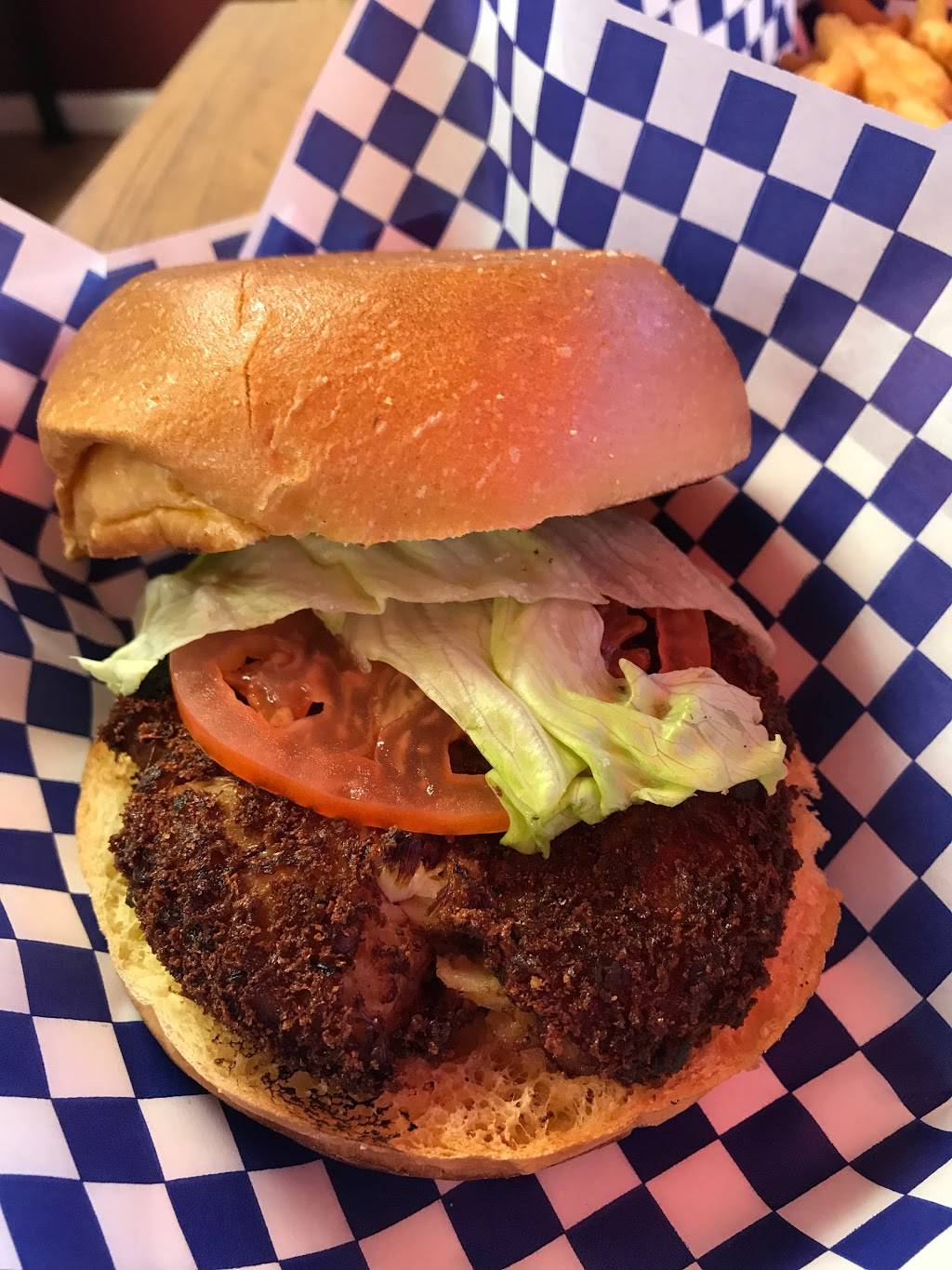 The Burger Shack | restaurant | 3672 NY-112, Coram, NY 11727, USA | 6313200303 OR +1 631-320-0303