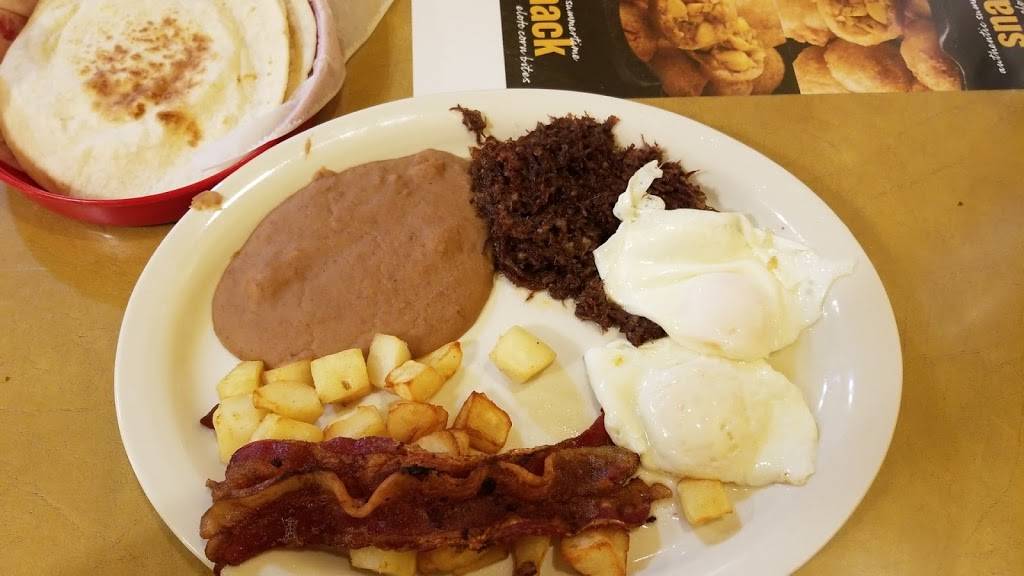 Las Cazuelas Restaurant | restaurant | 645 Chalmers Ave, San Antonio, TX 78214, USA | 2109321785 OR +1 210-932-1785