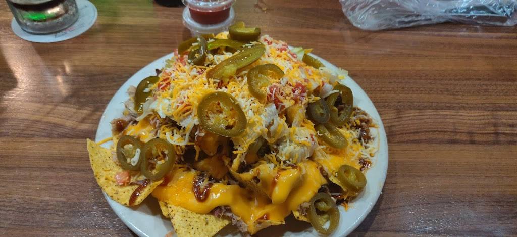 The Frosty Mug Bar & Grill | restaurant | 1113 Salem Rd, Mt Vernon, IL 62864, USA | 6182423372 OR +1 618-242-3372