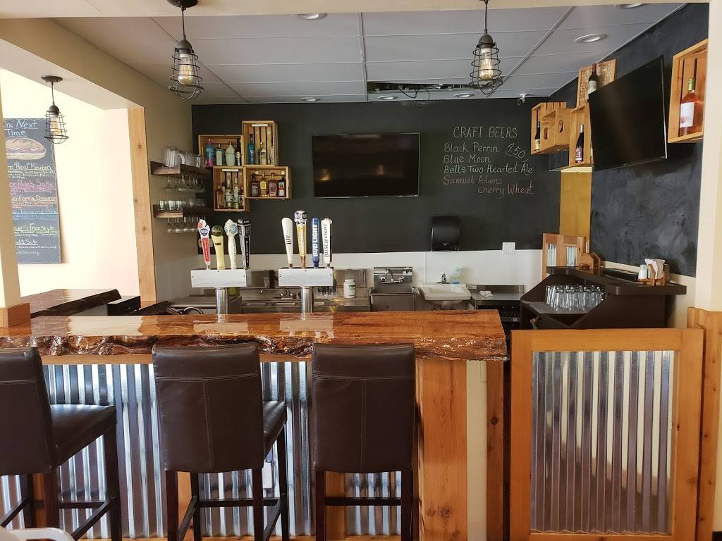 Wanigan Eatery | restaurant | 1905 S Wenona St, Bay City, MI 48706, USA | 9898928303 OR +1 989-892-8303