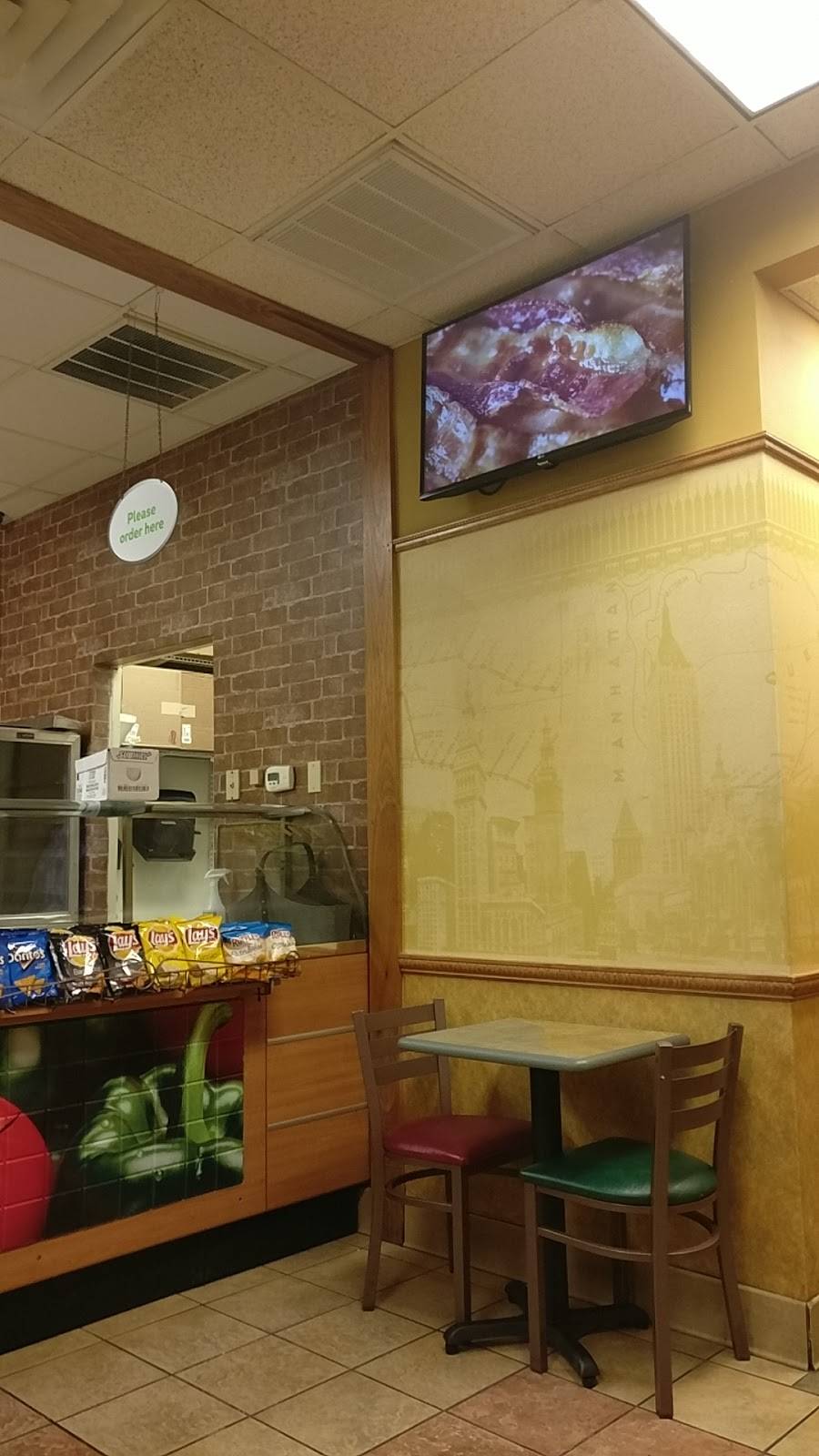 Subway | restaurant | 65 Asylum St, Hartford, CT 06103, USA | 8602518006 OR +1 860-251-8006