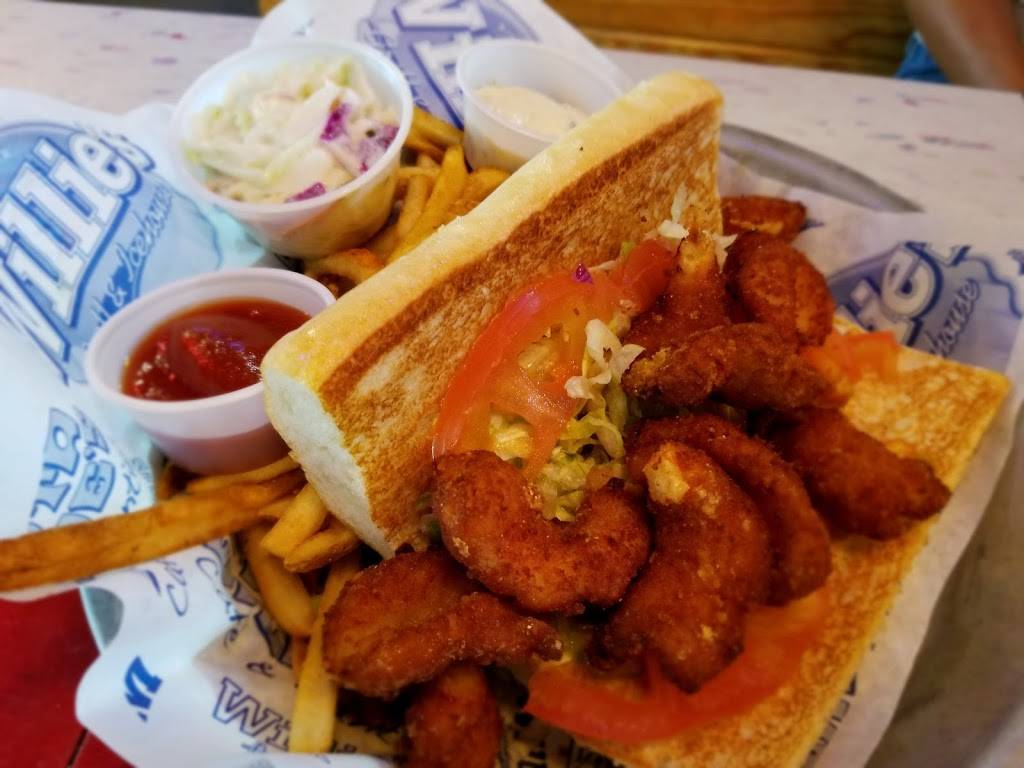 Willies Grill & Icehouse | restaurant | 8739 TX-151, San Antonio, TX 78245, USA | 2103755521 OR +1 210-375-5521