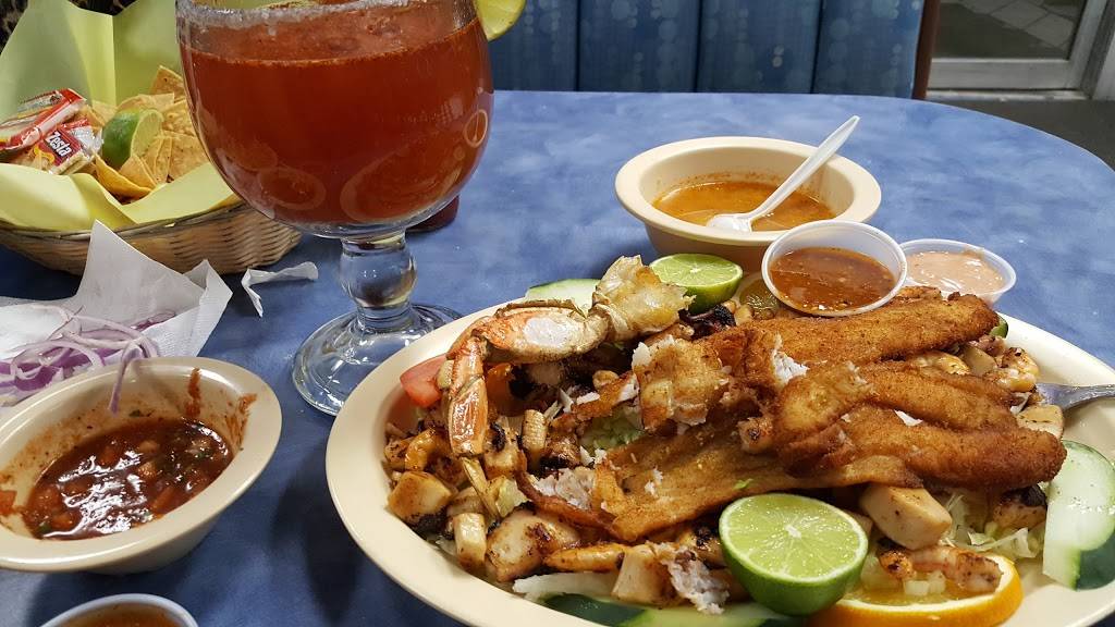 Viva La Vida Mariscos | restaurant | 8219 De Soto Ave, Canoga Park, CA 91304, USA | 8187099867 OR +1 818-709-9867