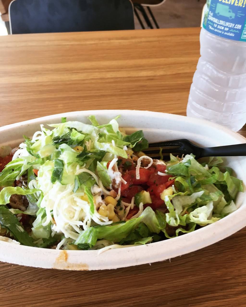 Chipotle Mexican Grill | restaurant | 5860 State Road 100 E, Unit 200, Palm Coast, FL 32164, USA | 3865867391 OR +1 386-586-7391