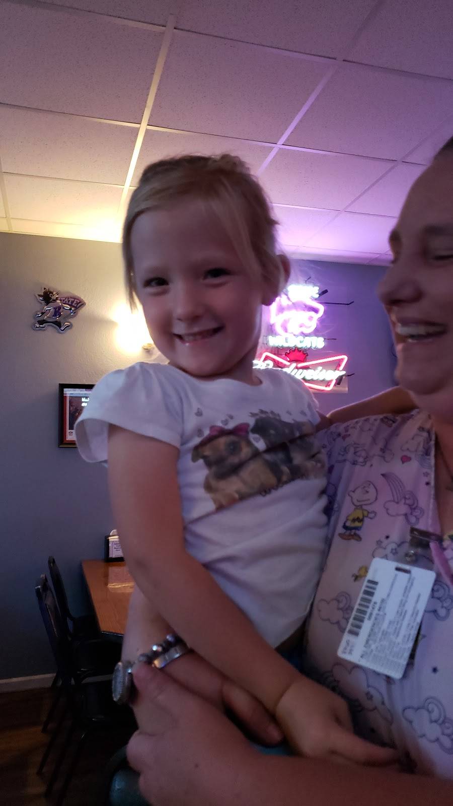 Game Time Sports Bar&Grill | restaurant | 106 E 4th St, Washington, KS 66968, USA | 7855106060 OR +1 785-510-6060