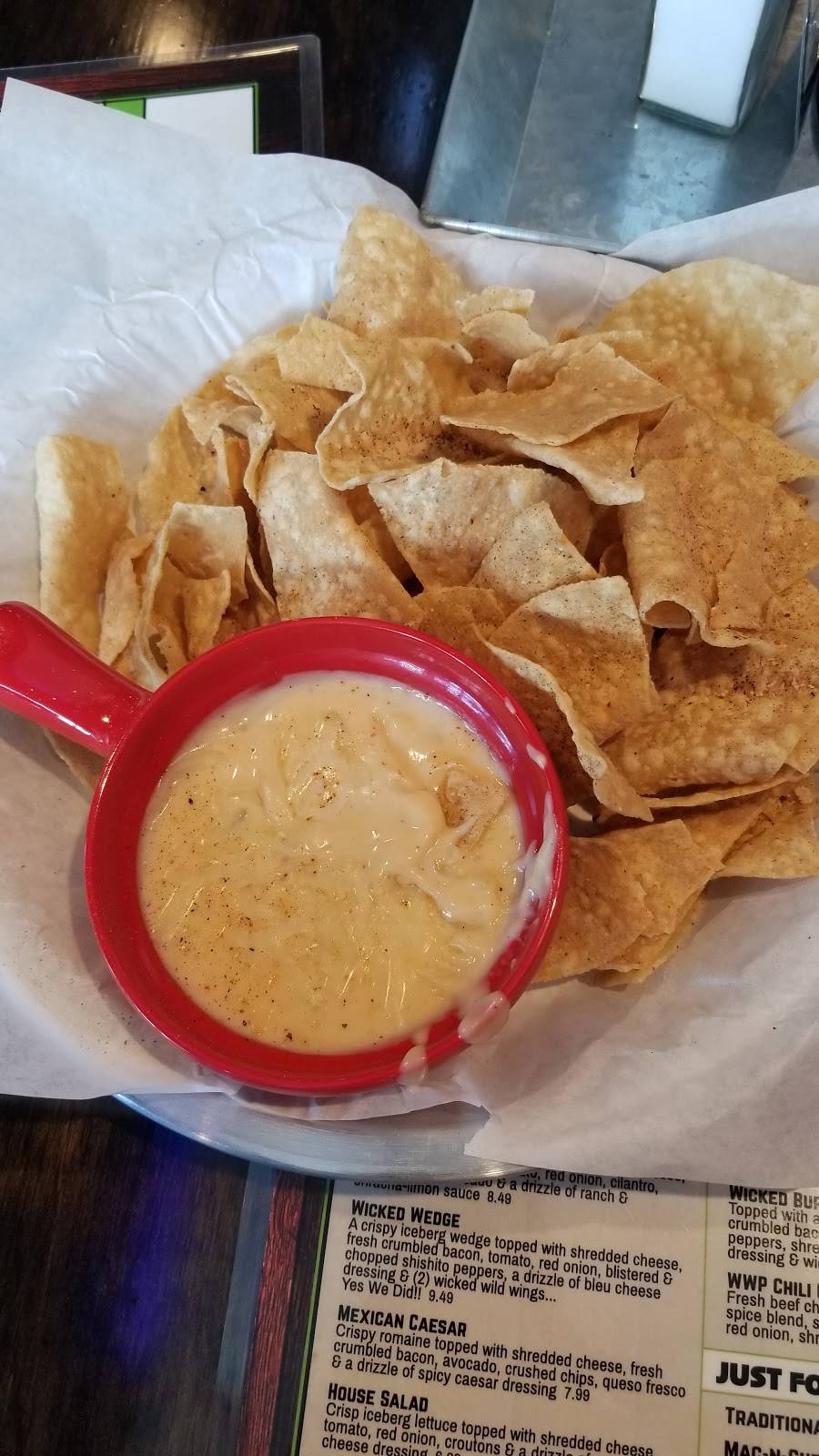 Wicked Wing Pub | restaurant | 5636 N Tarrant Pkwy #120, Fort Worth, TX 76244, USA | 6825930089 OR +1 682-593-0089