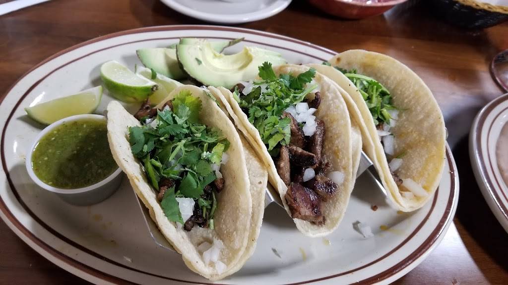 Los Rancheros | restaurant | 2101 TN-96, Burns, TN 37029, USA | 6153267038 OR +1 615-326-7038