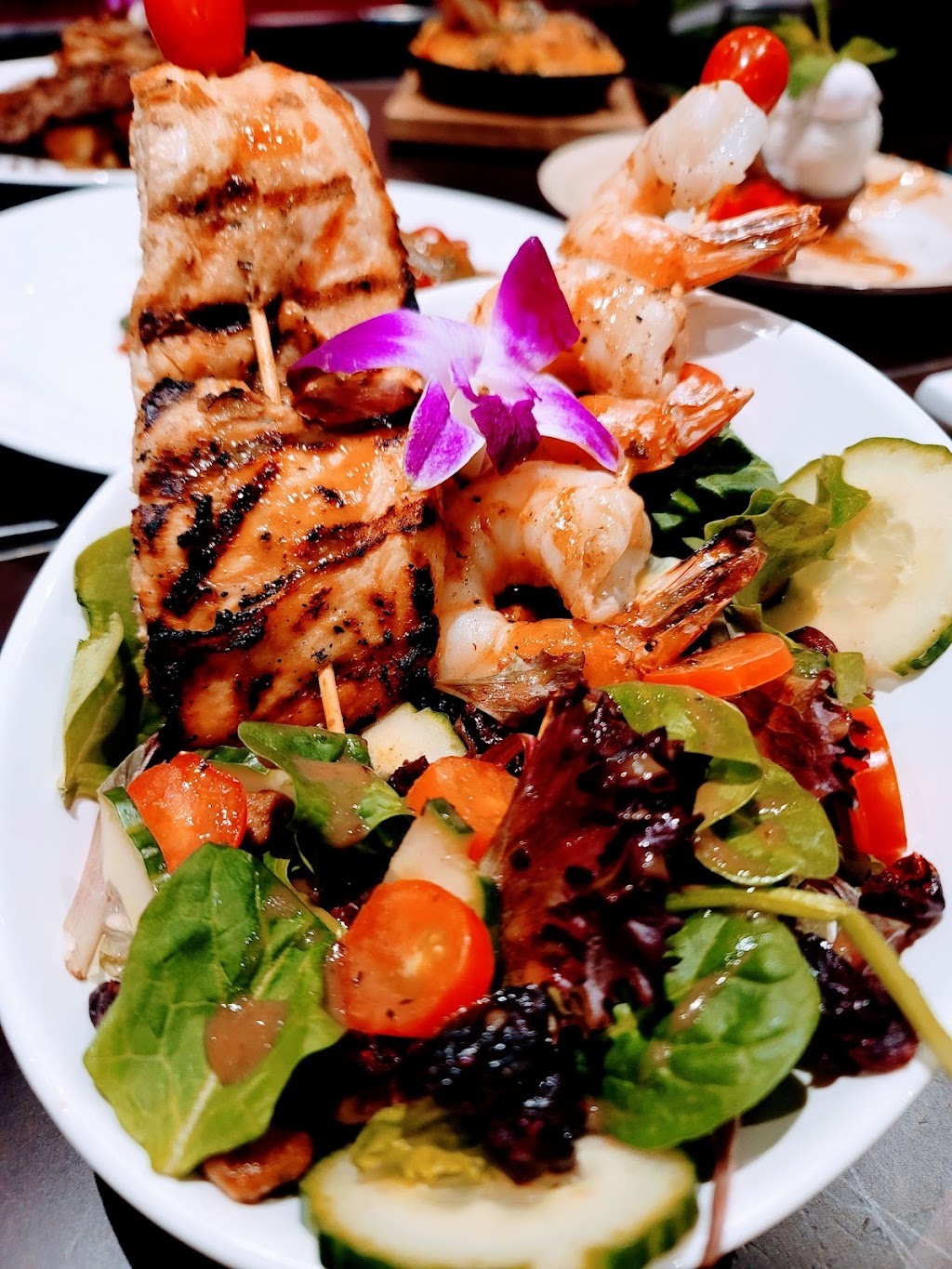 Spanglish Bar & Restaurant | restaurant | 6697 Broadway, Bronx, NY 10471, USA | 3473469886 OR +1 347-346-9886