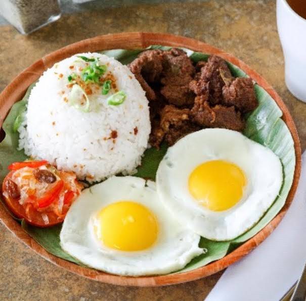 Perlas de Pilipinas | restaurant | 1970 Eglinton Ave E, Toronto, ON M1N 1V3, Canada | 6479837207 OR +1 647-983-7207