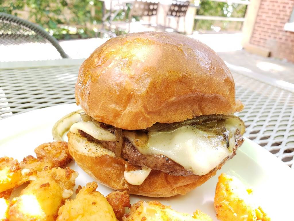 Sweet Home Wisconsin | restaurant | 910 Regent St, Madison, WI 53715, USA | 6088196622 OR +1 608-819-6622