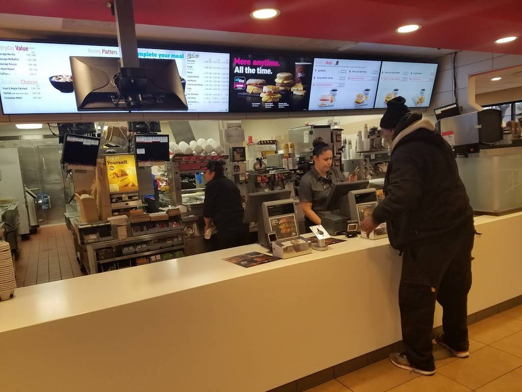 McDonalds | cafe | 2301 Macdonald Ave, Richmond, CA 94804, USA | 5102337824 OR +1 510-233-7824