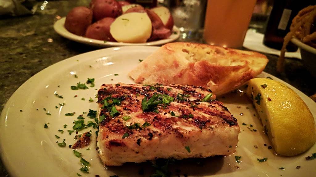 Murrys | restaurant | 3107 Green Meadows Way, Columbia, MO 65203, USA | 5734424969 OR +1 573-442-4969