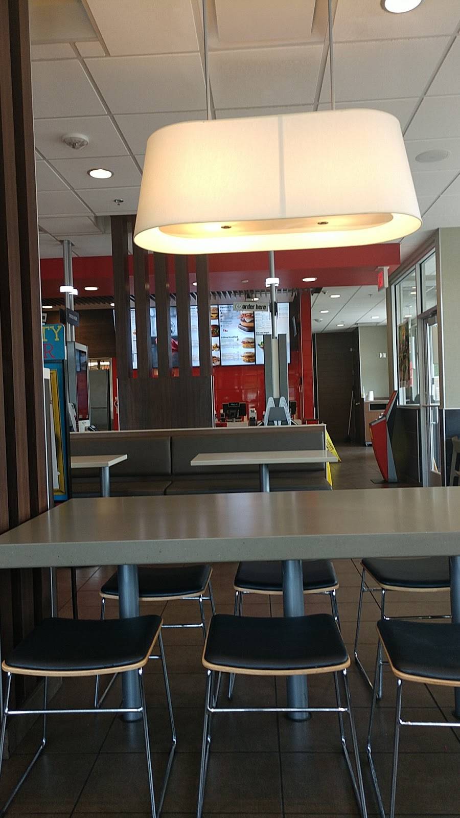 McDonalds | cafe | 3435 W 16th St, Indianapolis, IN 46222, USA | 3176323863 OR +1 317-632-3863
