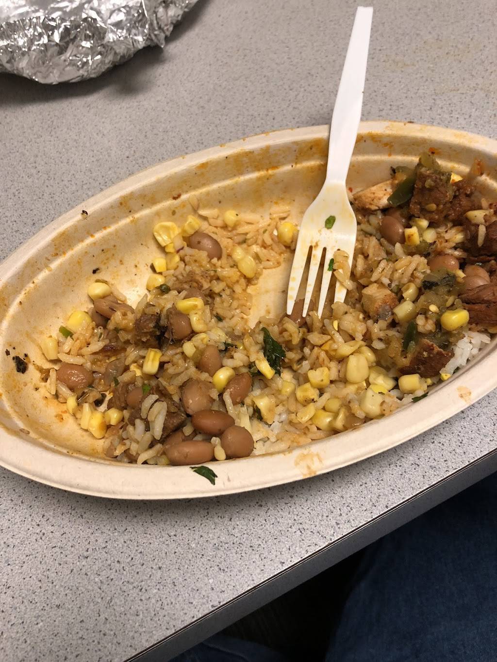 Chipotle Mexican Grill | restaurant | 425 E Bell Rd Ste 140, Phoenix, AZ 85022, USA | 6024410740 OR +1 602-441-0740