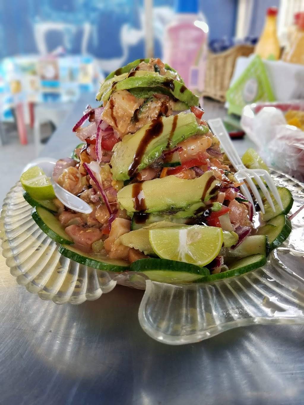 Mariscos Los Gueros | restaurant | Leona Vicario 28-6, Cuauhtemoc, 22890 Ensenada, B.C., Mexico | 016461217933 OR +52 646 121 7933