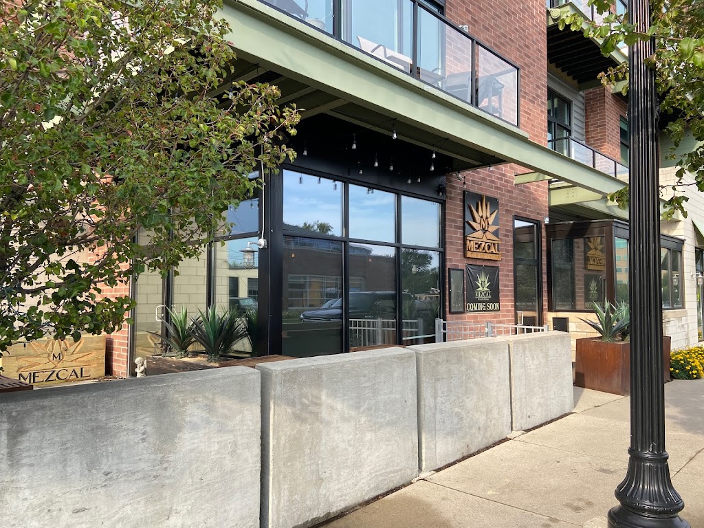 Mezcal Mexican Bar & Kitchen | restaurant | 201 E 9 Mile Rd, Ferndale, MI 48220, USA | 2482683915 OR +1 248-268-3915