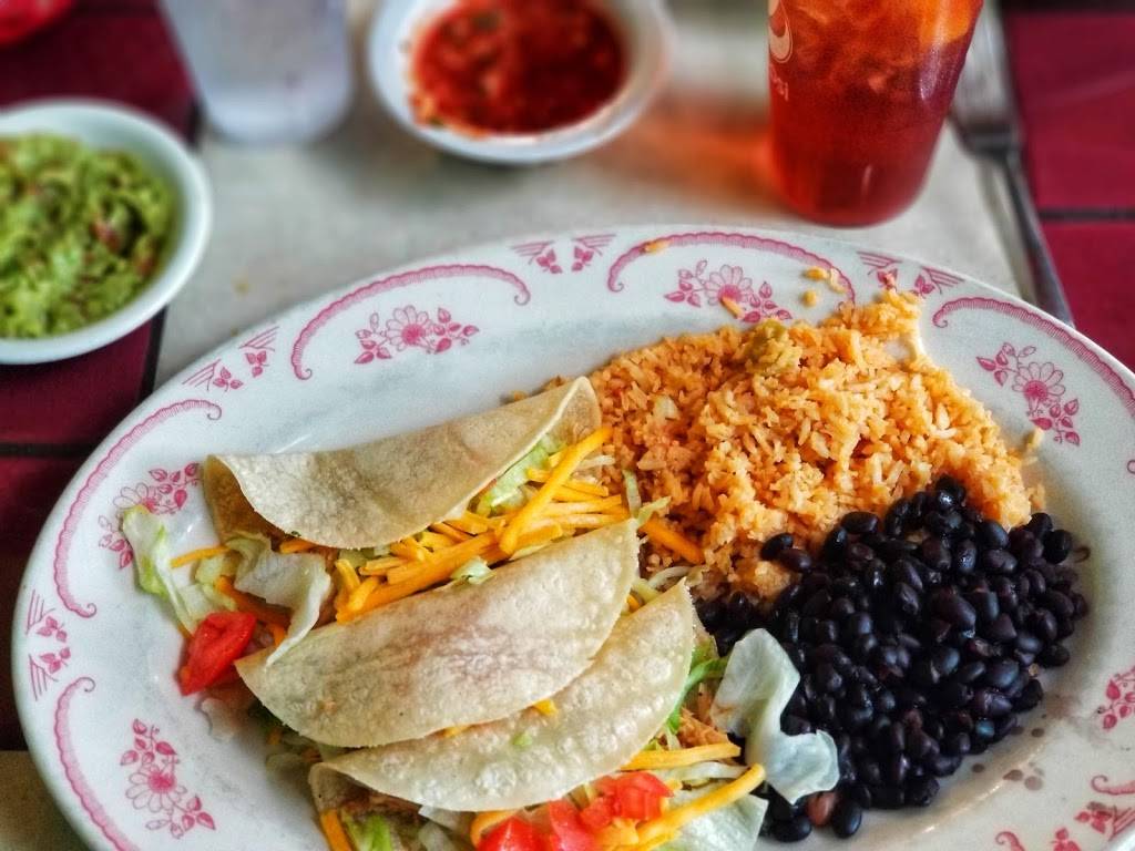 El Farol Mexican Restaurant | restaurant | 1467 E Republican St, Seattle, WA 98112, USA | 2063259005 OR +1 206-325-9005