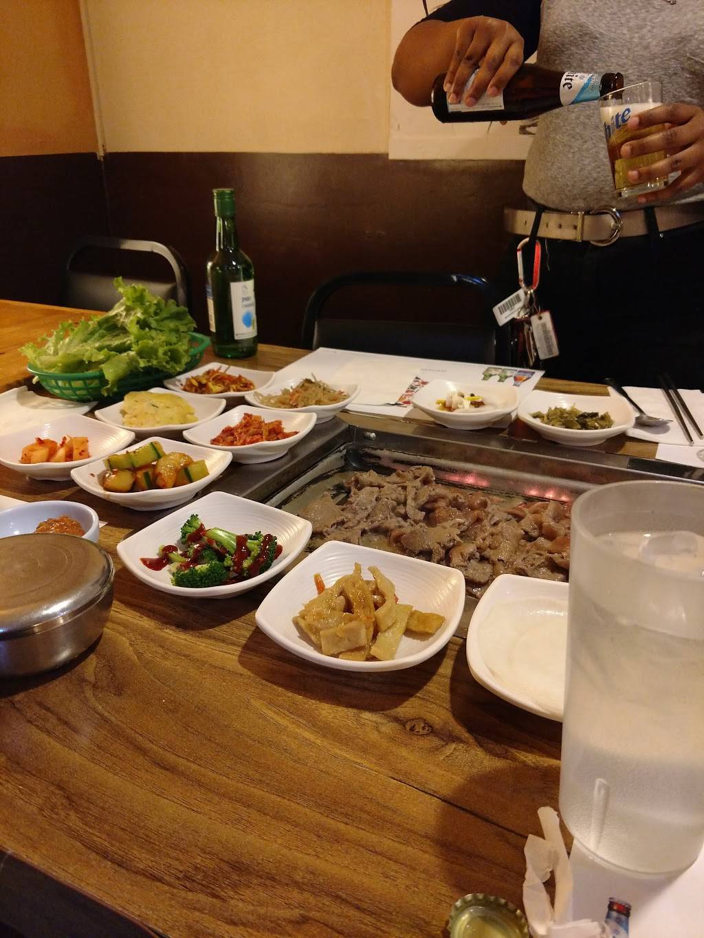 Omi Jang Restaurant | restaurant | 12 W 20th St, Baltimore, MD 21218, USA | 4102445501 OR +1 410-244-5501