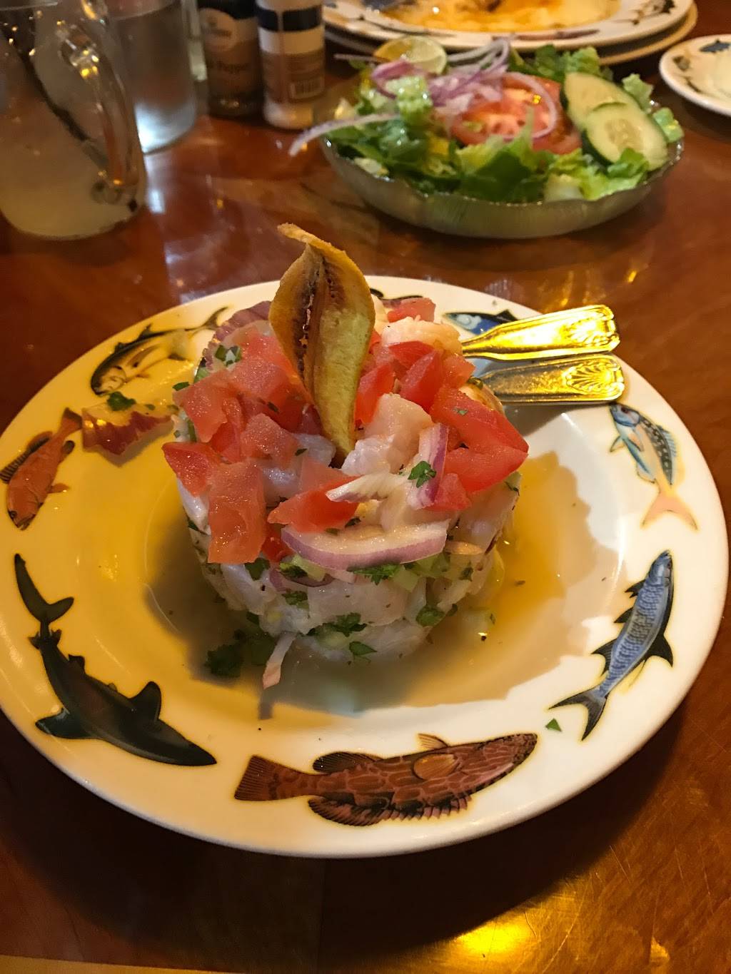 El Floridita Seafood Restaurant - Bird Road | restaurant | 8393 SW 40th St, Miami, FL 33155, USA | 3052211511 OR +1 305-221-1511