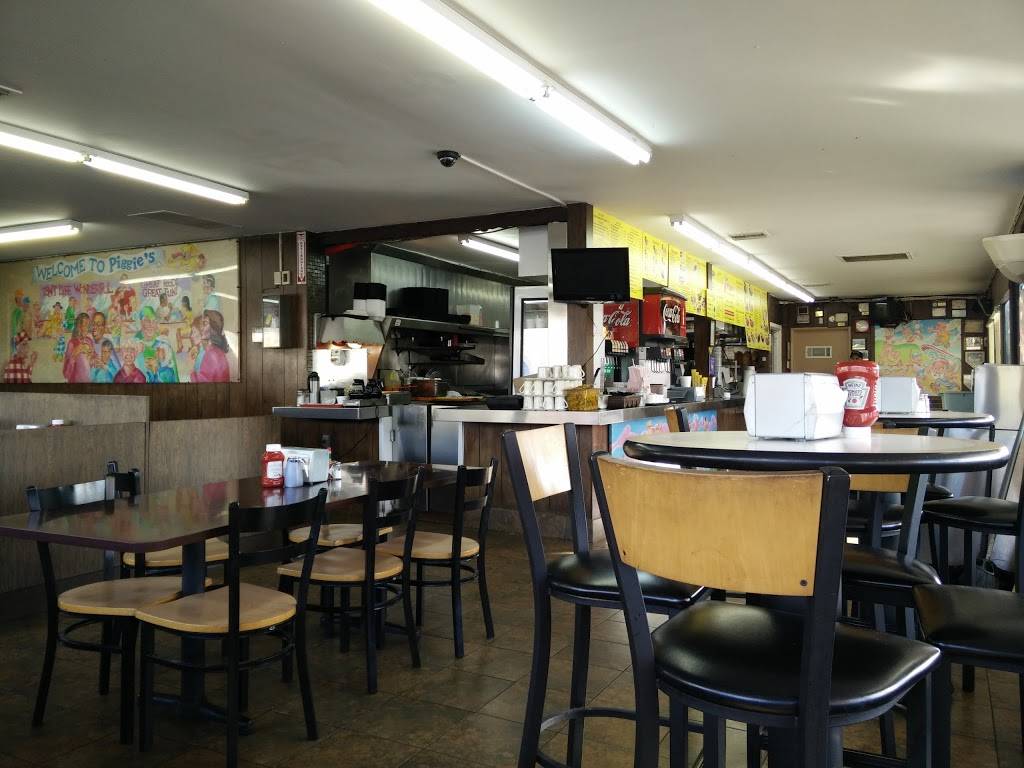 Piggies Restaurants | restaurant | 4601 Rosecrans Ave, Hawthorne, CA 90250, USA | 3106796326 OR +1 310-679-6326