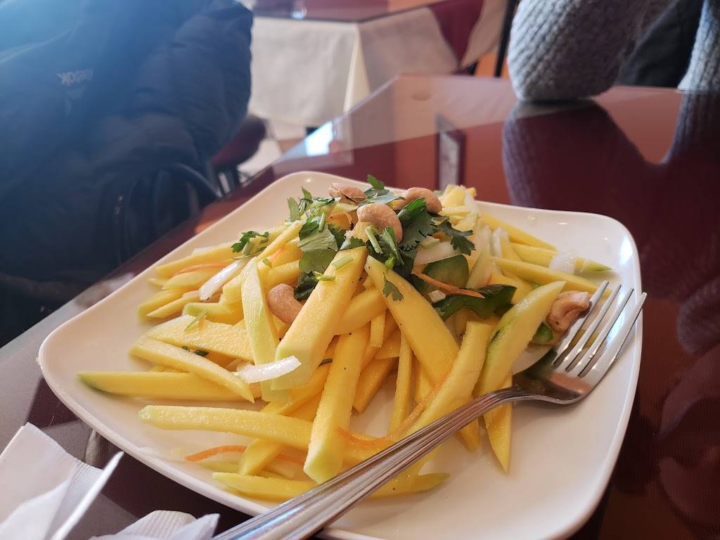 Golden Asian Cuisine | restaurant | 123 Rexdale Blvd, Etobicoke, ON M9W 1P1, Canada | 4167495898 OR +1 416-749-5898