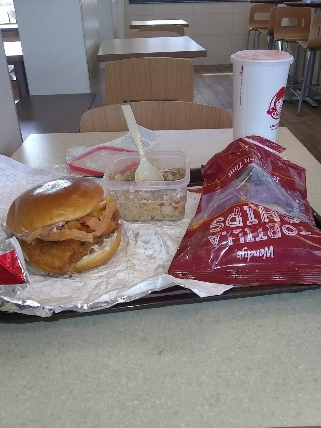 Wendys | restaurant | 728 N Main St, Suffolk, VA 23434, USA | 7575396304 OR +1 757-539-6304