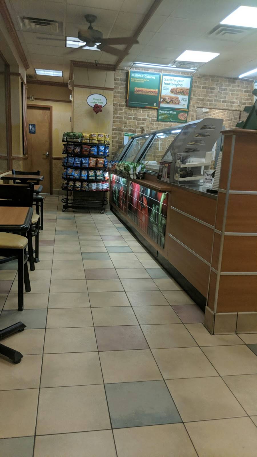 Subway | restaurant | 469 West Putnam Avenue, Greenwich, CT 06830, USA | 2037691326 OR +1 203-769-1326