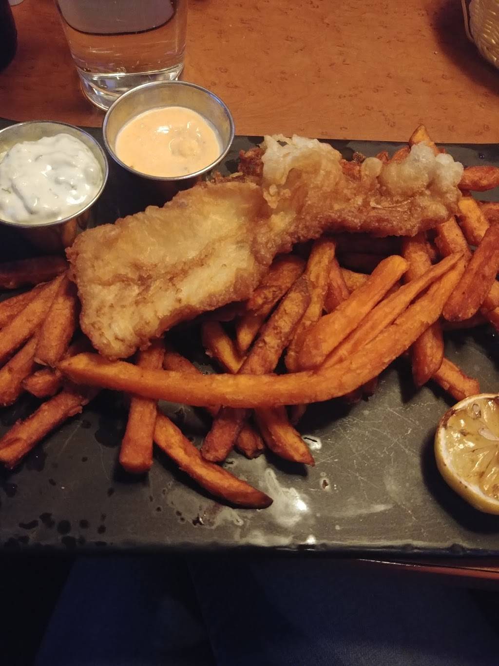 La Cage - Brasserie sportive | restaurant | 455 90e Rue, Saint-Georges, QC G5Y 3L1, Canada | 4182278181 OR +1 418-227-8181