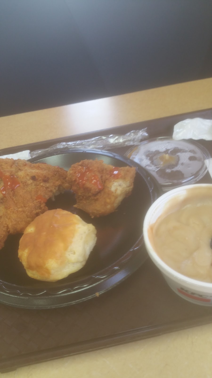 KFC | restaurant | 959 S Main St, Belle Glade, FL 33430, USA | 5619967783 OR +1 561-996-7783