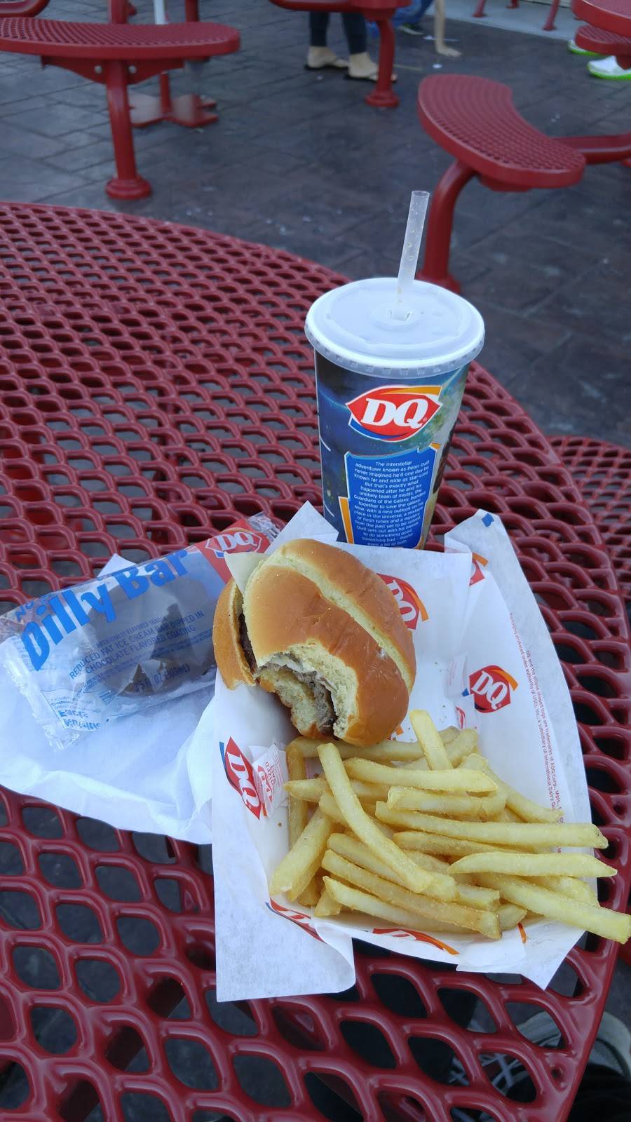 Dairy Queen Grill & Chill | restaurant | 1207 W Main Cross St, Findlay, OH 45840, USA | 4194200377 OR +1 419-420-0377