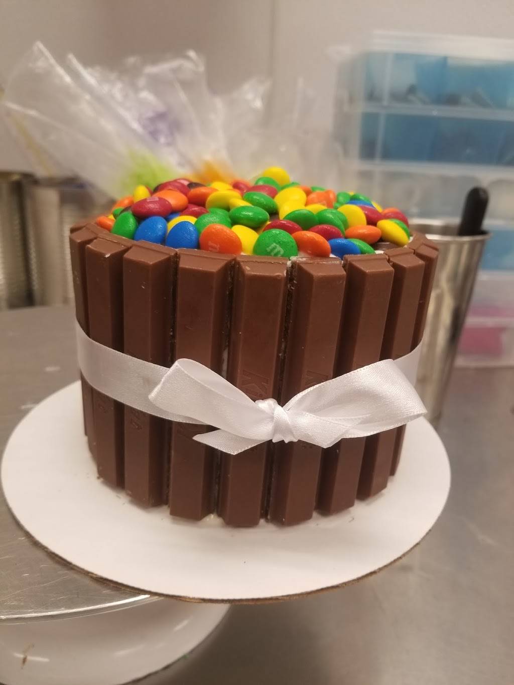 Dunkin | bakery | 5940 Ellis St, Fort Carson, CO 80913, USA | 7198005055 OR +1 719-800-5055