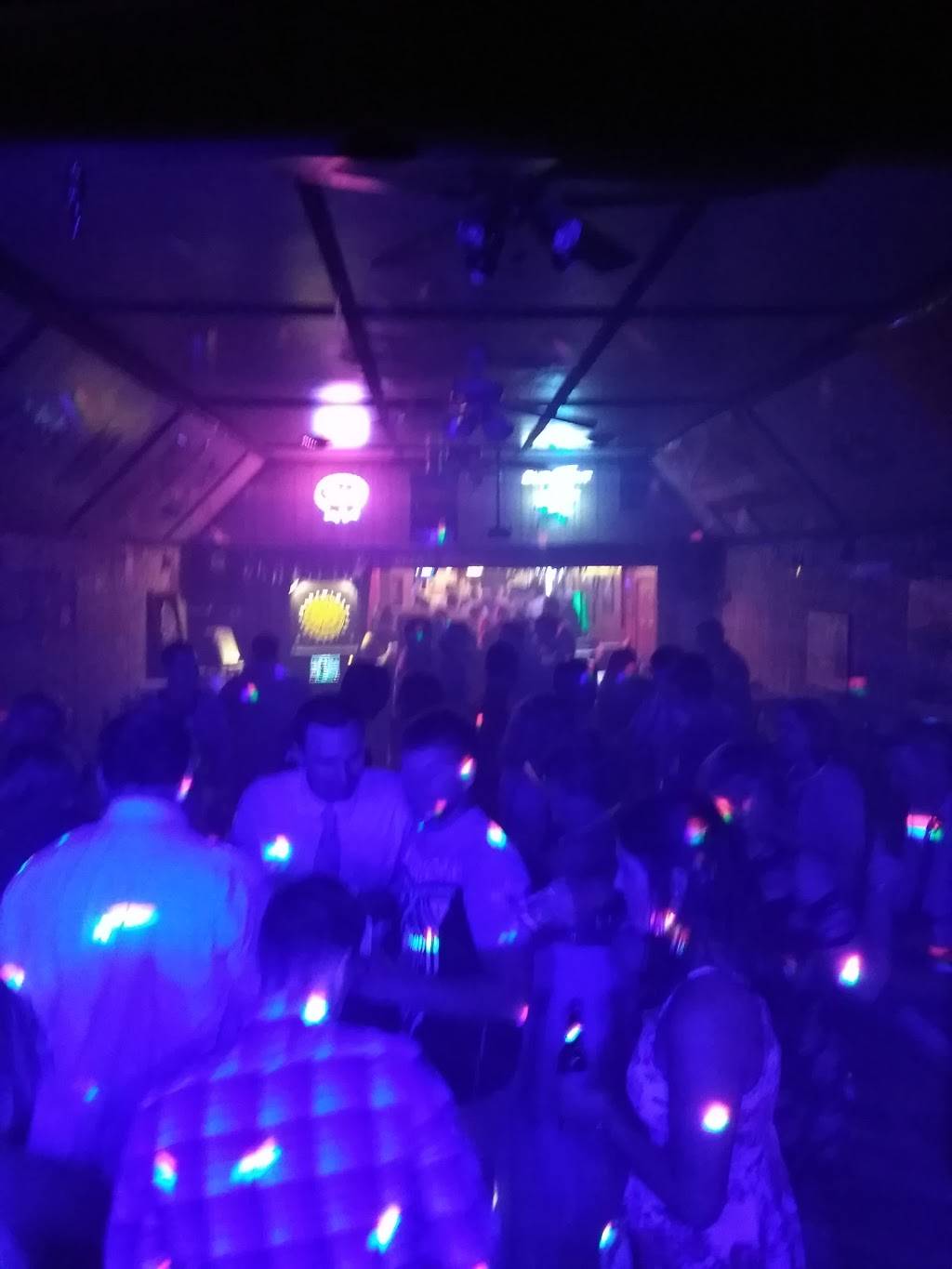 Brick Street Tavern | restaurant | 107 Wayne St, Fort Recovery, OH 45846, USA | 4193754888 OR +1 419-375-4888