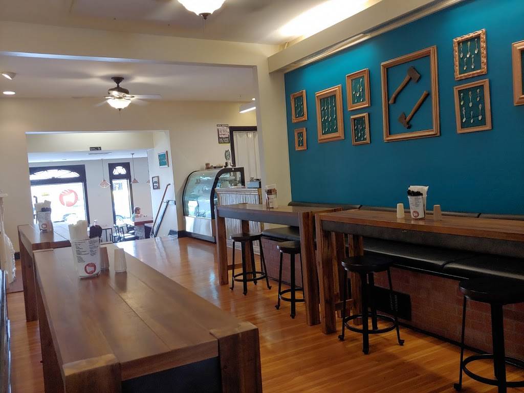 The Silly Axe Cafe | cafe | 2216 Dundee Rd, Louisville, KY 40205, USA | 5022907197 OR +1 502-290-7197