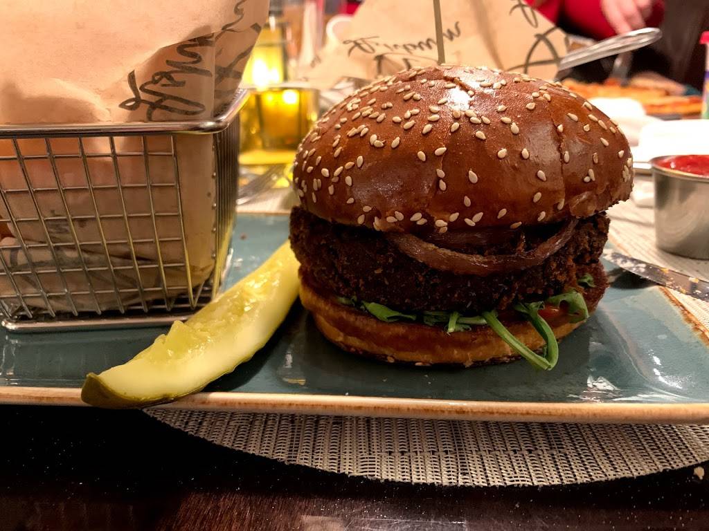 The Ashburn Restaurant | restaurant | 5300 N River Rd, Rosemont, IL 60018, USA | 8474474275 OR +1 847-447-4275