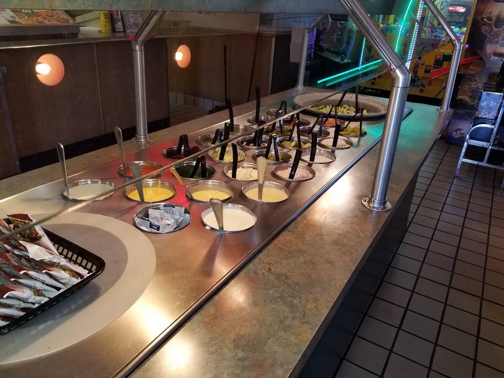 Mazzios Italian Eatery | meal delivery | 109 W Ray Fine Blvd, Roland, OK 74954, USA | 9184279999 OR +1 918-427-9999