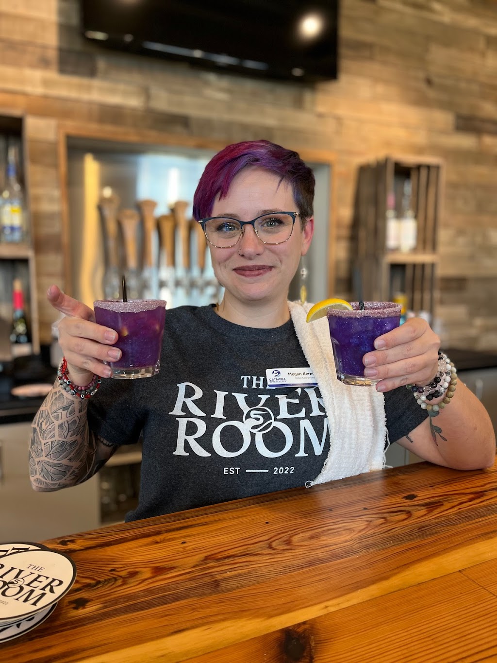 The River Room | restaurant | 102 Main St, McAdenville, NC 28101, USA | 9808002524 OR +1 980-800-2524