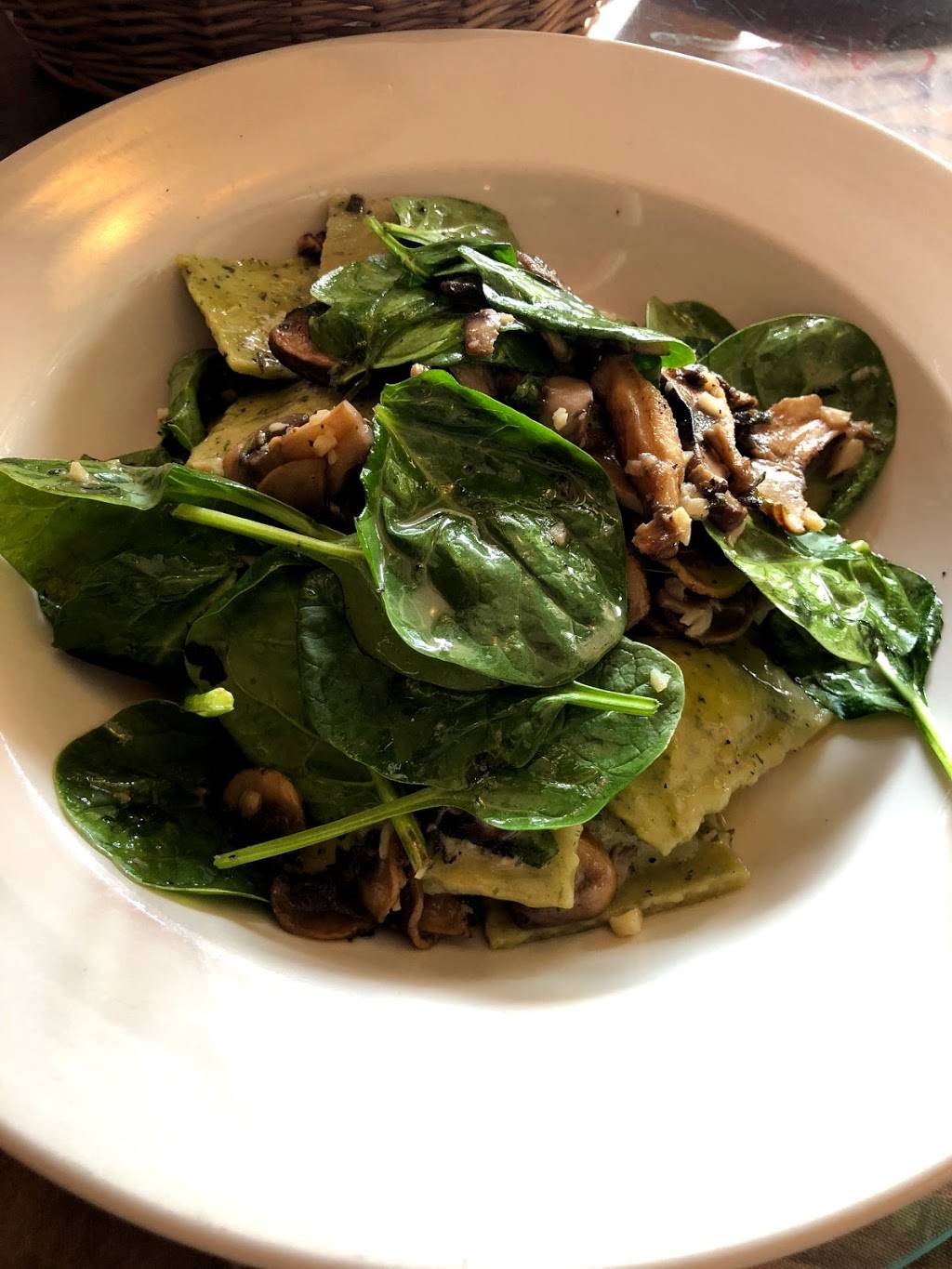 Viva Fresh Pasta | restaurant | 249 Main St, Northampton, MA 01060, USA | 4135865875 OR +1 413-586-5875