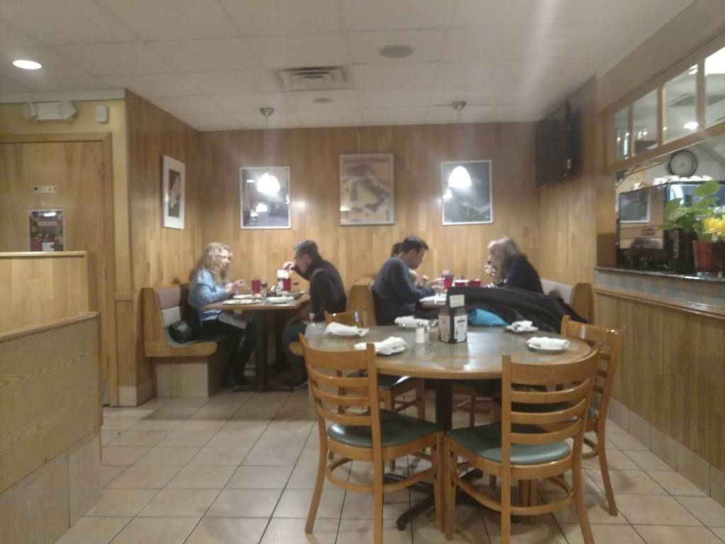 Ginos Trattoria | restaurant | 597 US-6, Mahopac, NY 10541, USA | 8456281911 OR +1 845-628-1911