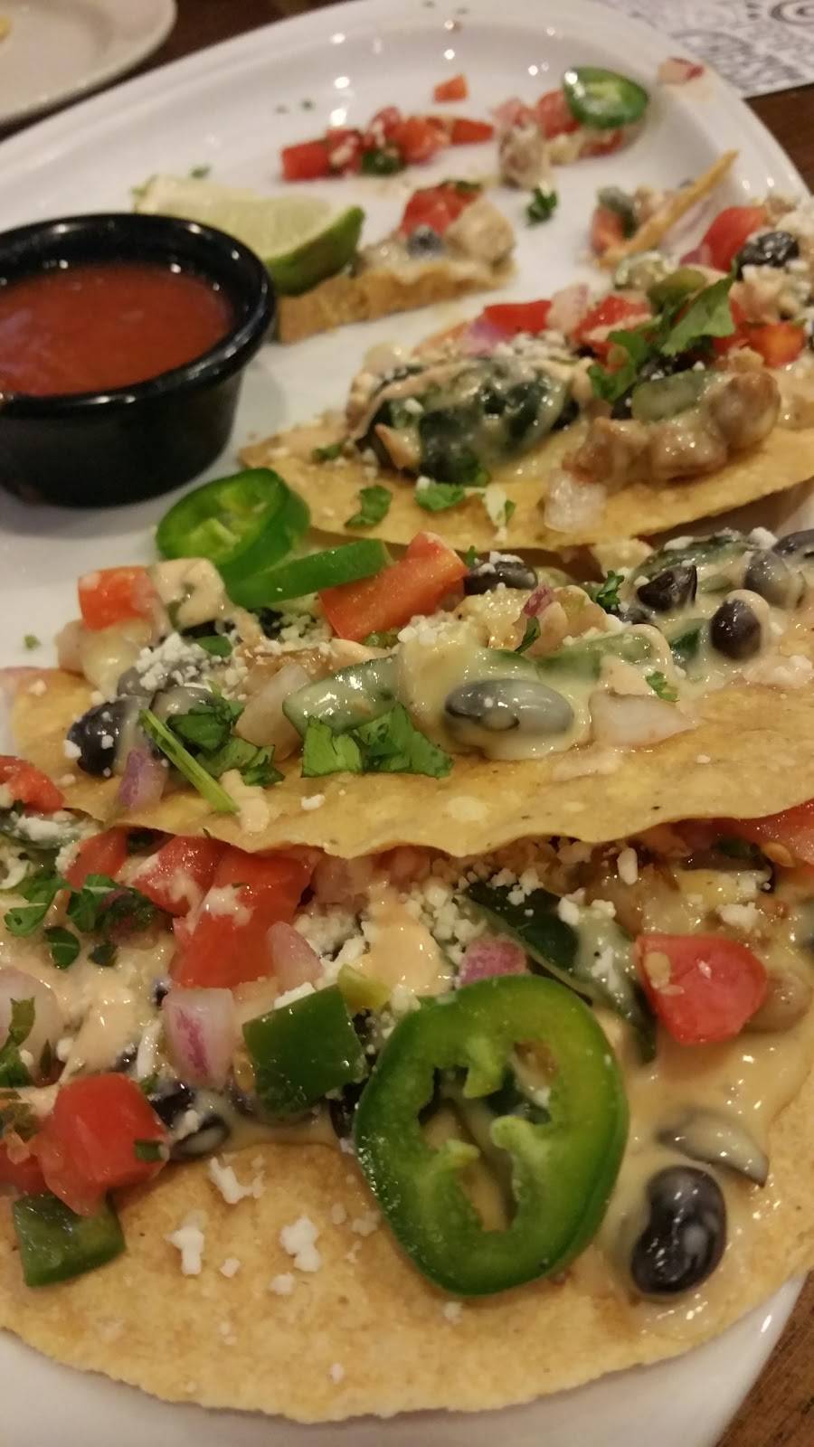 TGI Fridays | restaurant | 1503 N State Rte 50, Bourbonnais, IL 60914, USA | 8159291760 OR +1 815-929-1760