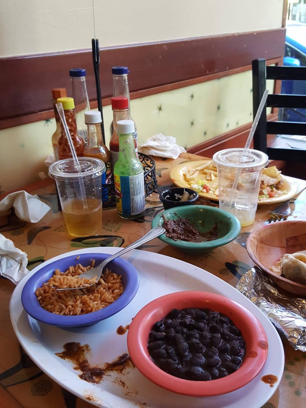 Harrys Burritos | restaurant | 90 Main St, Nyack, NY 10960, USA | 8453535520 OR +1 845-353-5520