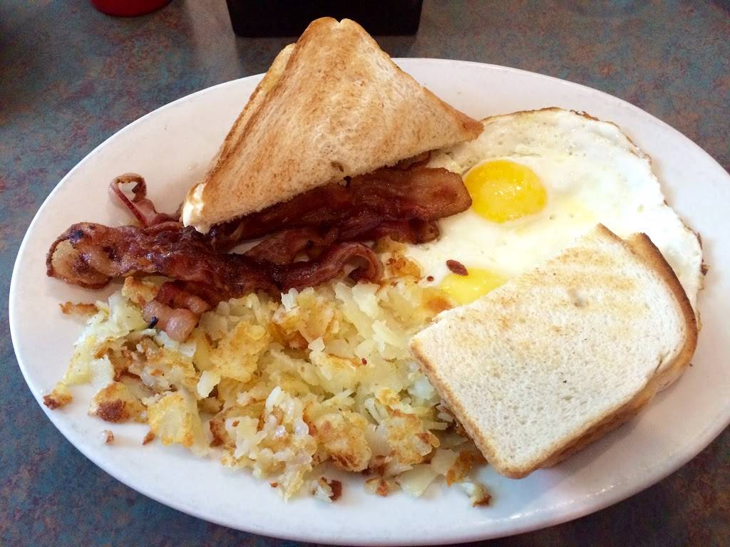 Blue Dolphin | restaurant | 502 S Burdick St, Kalamazoo, MI 49007, USA | 2693434993 OR +1 269-343-4993