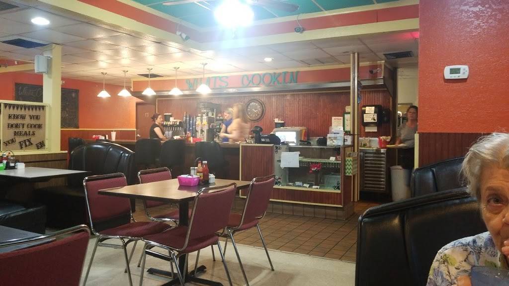 Whats Cookin | restaurant | 1921 Lane Ave S, Jacksonville, FL 32210, USA | 9046831306 OR +1 904-683-1306