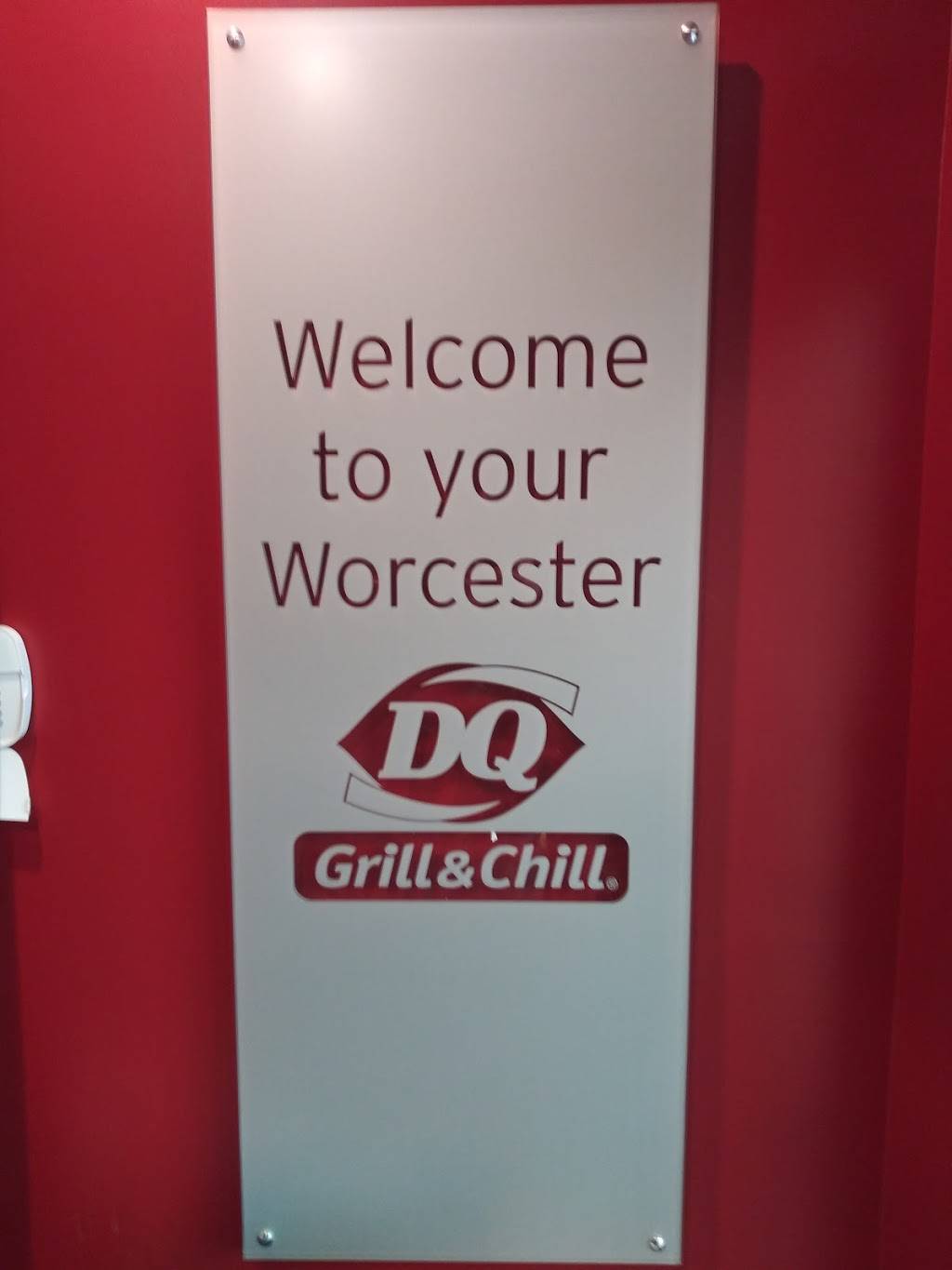 Dairy Queen Grill & Chill | restaurant | 721 Grafton St, Worcester, MA 01604, USA | 5084590799 OR +1 508-459-0799
