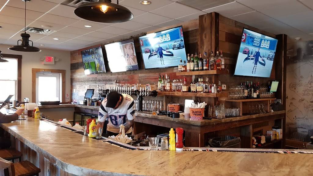 1750 Taphouse | restaurant | 170 NH-101, Bedford, NH 03110, USA | 6034882573 OR +1 603-488-2573